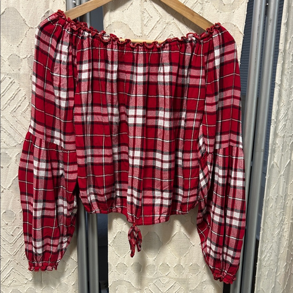 Hollister Red Plaid Off-Shoulder Blouse Small